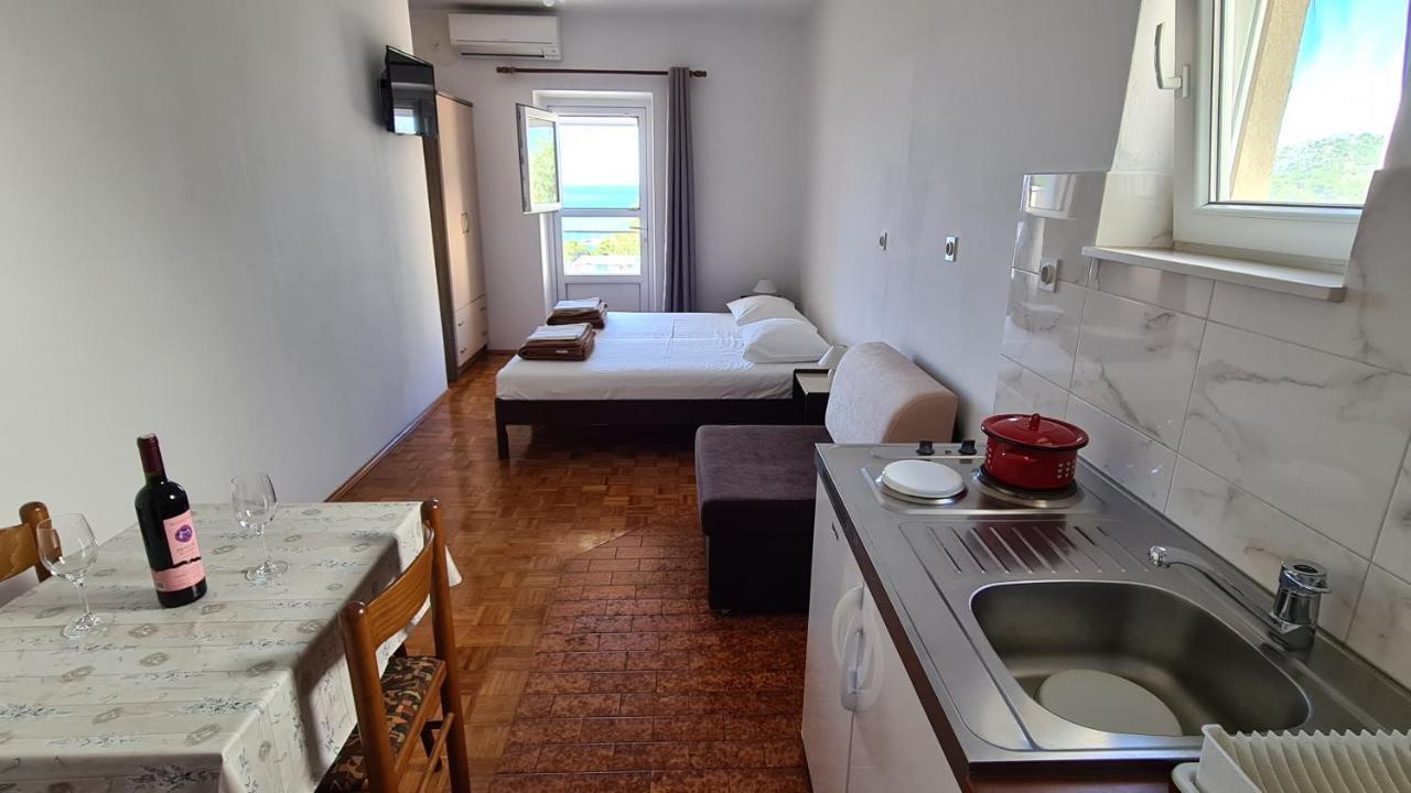 Apartments Kust Млини Екстер'єр фото