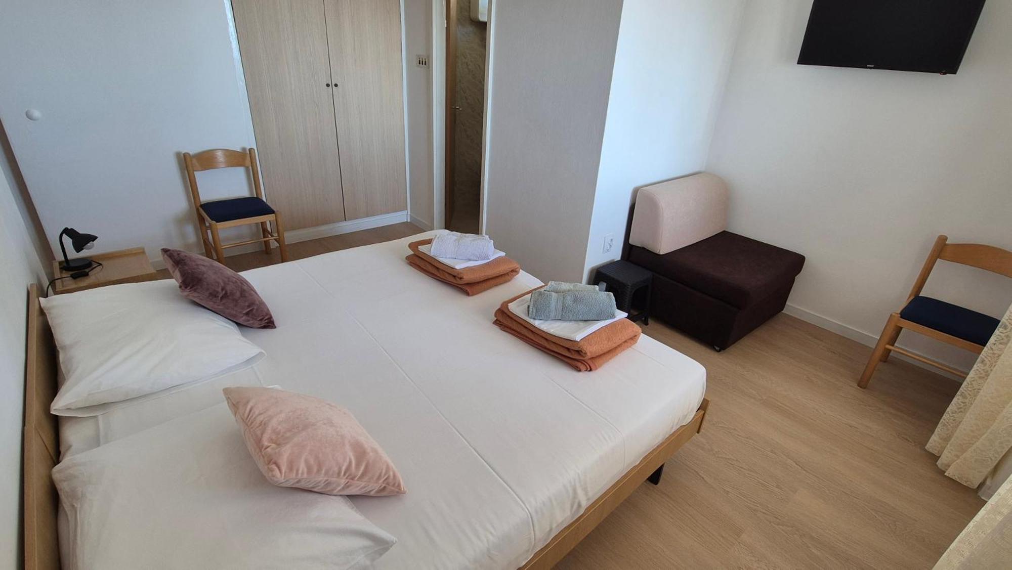 Apartments Kust Млини Екстер'єр фото
