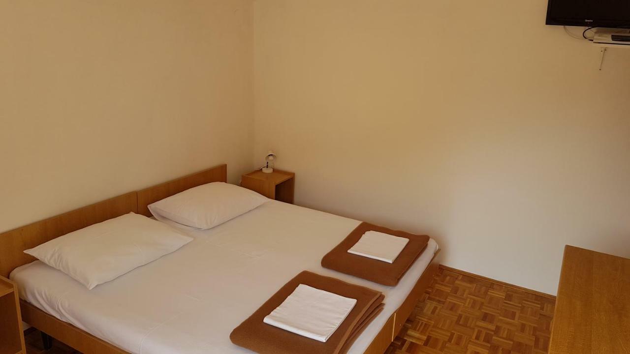 Apartments Kust Млини Екстер'єр фото