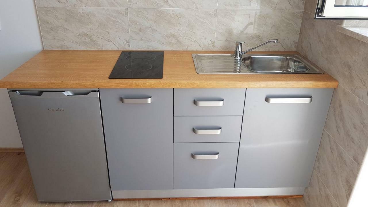 Apartments Kust Млини Екстер'єр фото